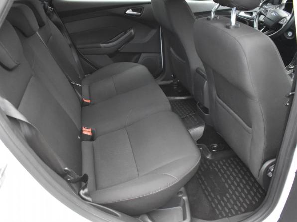 Ford Focus III Рестайлинг с пробегом 2018 года, цена 1 200 000 рублей, 77209 км, хэтчбек, Автокод Объявления