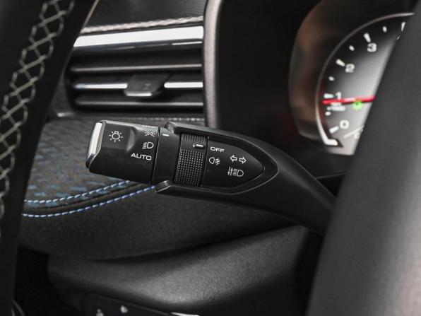 Haval Jolion I с пробегом 2023 года, цена 1 799 111 рублей, 68387 км, внедорожник, Автокод Объявления