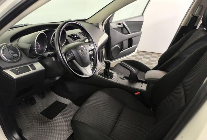 Mazda 3 II (BL) Рестайлинг с пробегом 2012 года, цена 780 000 рублей, 198359 км, хэтчбек, Автокод Объявления