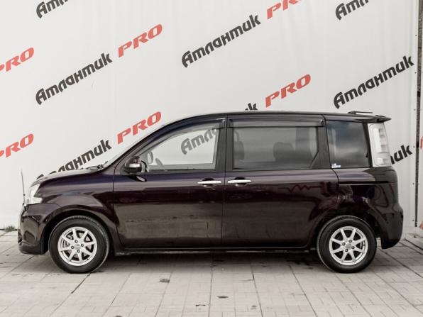 Toyota Sienta I Рестайлинг 2 с пробегом 2012 года, цена 950 000 рублей, 175942 км, минивэн, Автокод Объявления