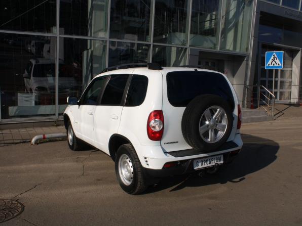 Chevrolet Niva I Рестайлинг с пробегом 2015 года, цена 522 000 рублей, 192769 км, внедорожник, Автокод Объявления
