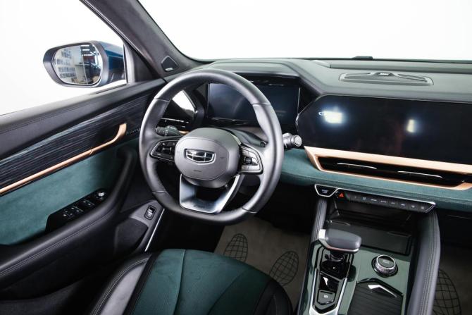 Geely Monjaro I с пробегом 2024 года, цена 4 059 000 рублей, 29800 км, внедорожник, Автокод Объявления
