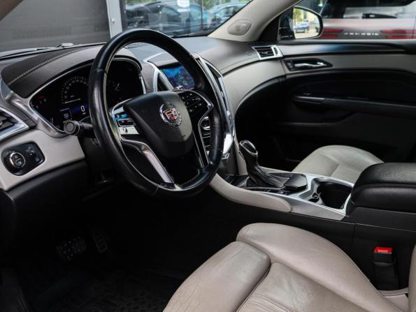 Cadillac SRX II Рестайлинг с пробегом 2014 года, цена 1 400 000 рублей, 207977 км, внедорожник, Автокод Объявления