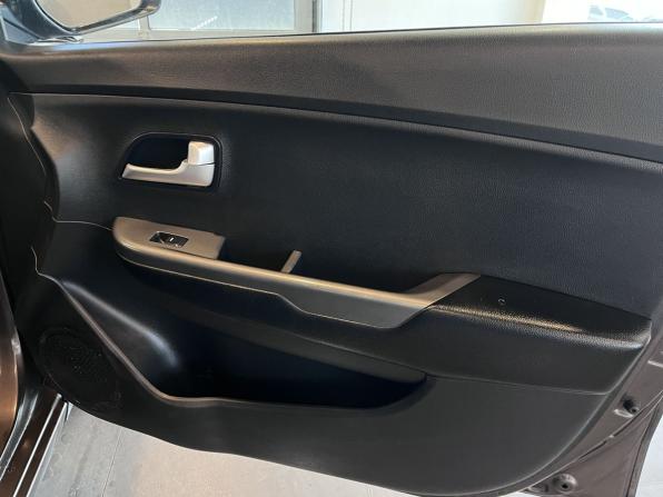 Kia Rio III Рестайлинг с пробегом 2016 года, цена 535 000 рублей, 362332 км, седан, Автокод Объявления