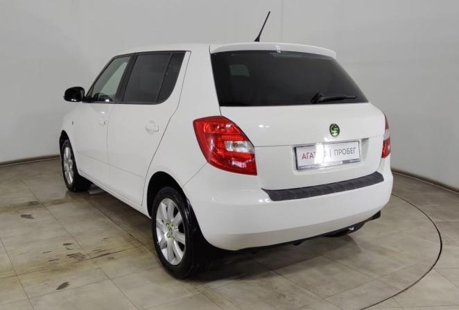 Skoda Fabia II Рестайлинг с пробегом 2014 года, цена 550 000 рублей, 196000 км, хэтчбек, Автокод Объявления