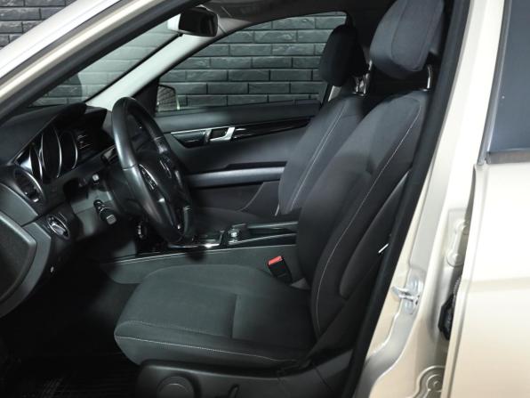 Mercedes-Benz C-Класс III (W204) Рестайлинг с пробегом 2011 года, цена 1 600 000 рублей, 208477 км, седан, Автокод Объявления