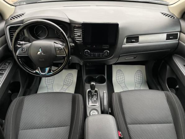 Mitsubishi Outlander III Рестайлинг 2 с пробегом 2016 года, цена 1 719 000 рублей, 161000 км, внедорожник, Автокод Объявления