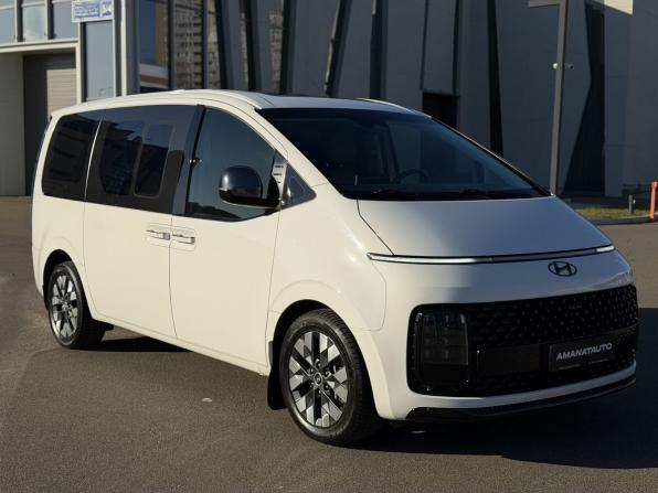 Hyundai Staria I с пробегом 2021 года, цена 4 300 000 рублей, 148035 км, минивэн, Автокод Объявления