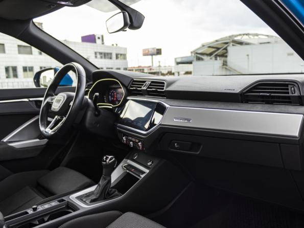 Audi Q3 Sportback II (F3) с пробегом 2020 года, цена 4 098 000 рублей, 45200 км, внедорожник, Автокод Объявления