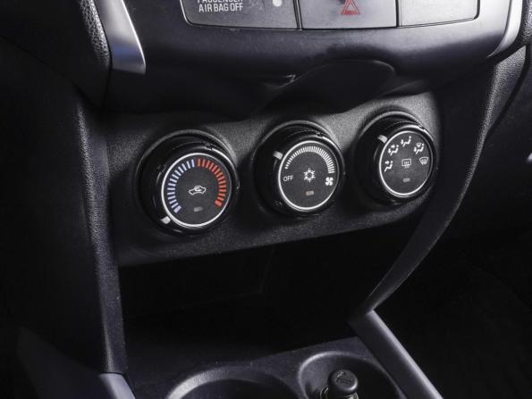 Mitsubishi ASX I с пробегом 2011 года, цена 970 000 рублей, 219949 км, внедорожник, Автокод Объявления