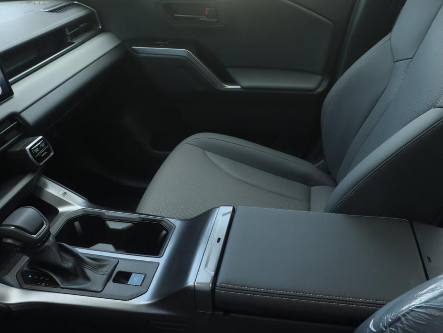 Toyota RAV4 VI (XA60) Казань  - изображение 16