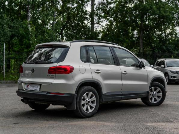 Volkswagen Tiguan I Рестайлинг с пробегом 2013 года, цена 1 399 000 рублей, 111956 км, внедорожник, Автокод Объявления
