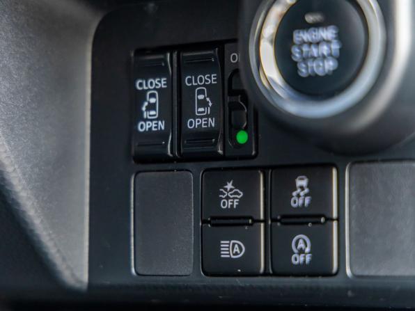 Toyota Roomy I с пробегом 2019 года, цена 1 148 000 рублей, 67825 км, микровэн, Автокод Объявления