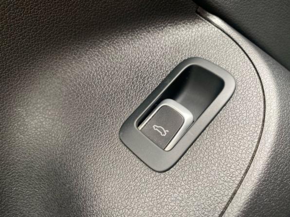 Audi Q5 I (8R) Рестайлинг с пробегом 2014 года, цена 1 715 000 рублей, 252300 км, внедорожник, Автокод Объявления