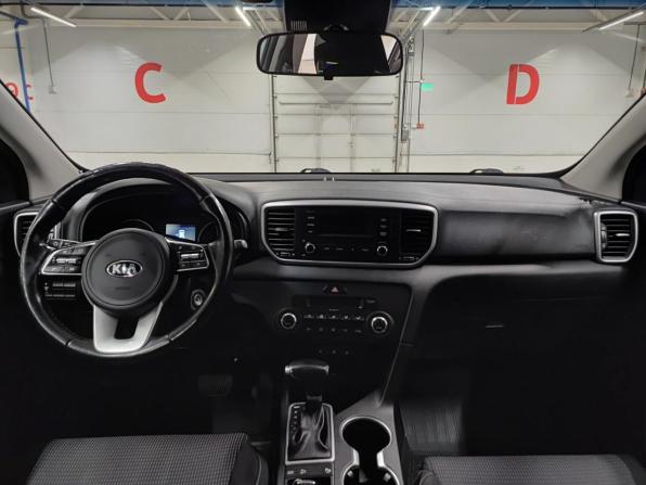 Kia Sportage IV Рестайлинг с пробегом 2018 года, цена 1 975 000 рублей, 107624 км, внедорожник, Автокод Объявления