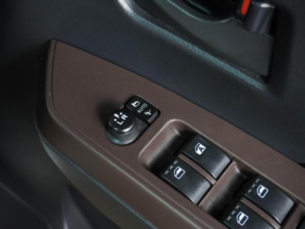 Toyota Roomy I с пробегом 2018 года, цена 1 099 000 рублей, 163994 км, микровэн, Автокод Объявления