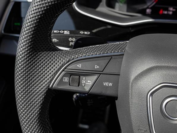 Audi Q8 I (4M) Рестайлинг с пробегом 2025 года, цена 14 290 000 рублей, 18 км, внедорожник, Автокод Объявления