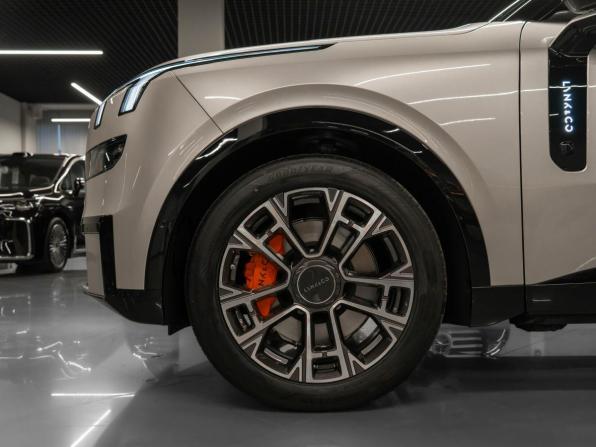 Lynk &amp; Co 900 с пробегом 2026 года, цена 7 800 000 рублей, 50 км, внедорожник, Автокод Объявления