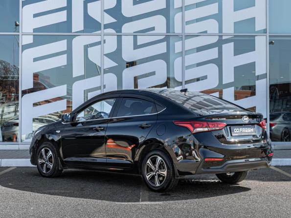 Hyundai Solaris II с пробегом 2018 года, цена 1 485 000 рублей, 87672 км, седан, Автокод Объявления