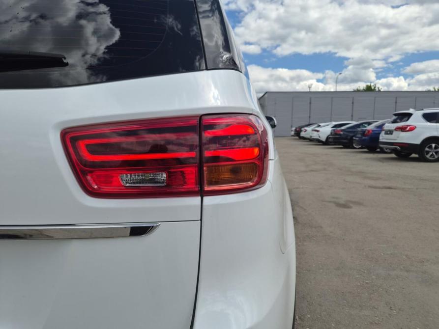 Kia Carnival III Саратов  - изображение 13