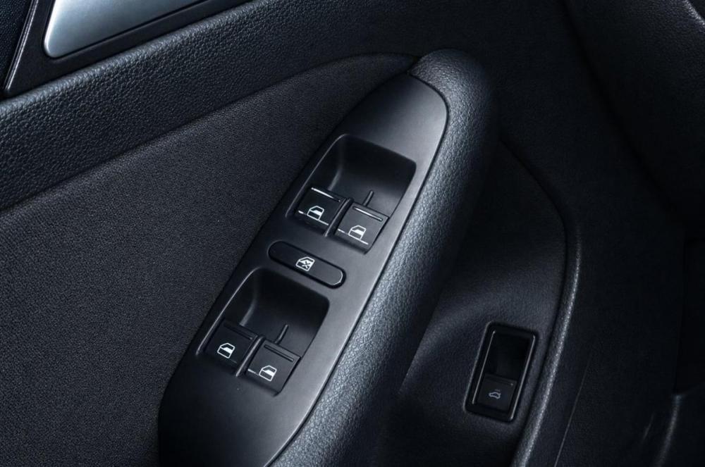 Volkswagen Jetta VI Челябинск  - изображение 9