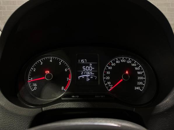 Volkswagen Polo V Рестайлинг с пробегом 2016 года, цена 900 000 рублей, 217367 км, седан, Автокод Объявления