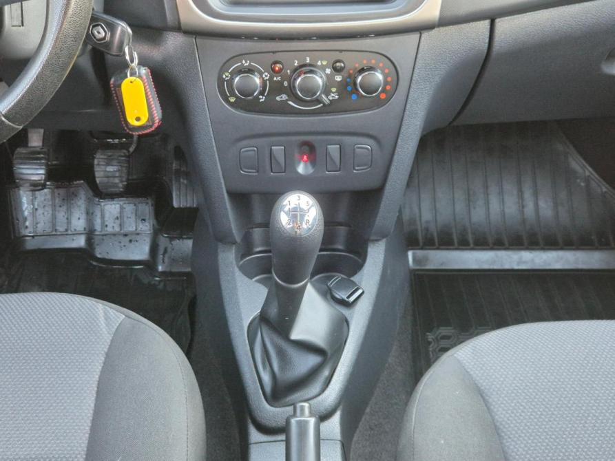 Renault Logan II Рестайлинг Екатеринбург  - изображение 11