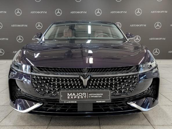 Voyah Passion I с пробегом 2025 года, цена 3 910 000 рублей, 10200 км, седан, Автокод Объявления