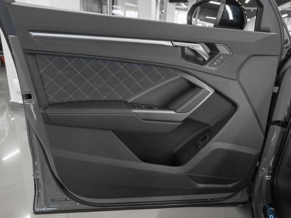Audi Q3 II (F3) с пробегом 2026 года, цена 4 950 000 рублей, 11 км, внедорожник, Автокод Объявления