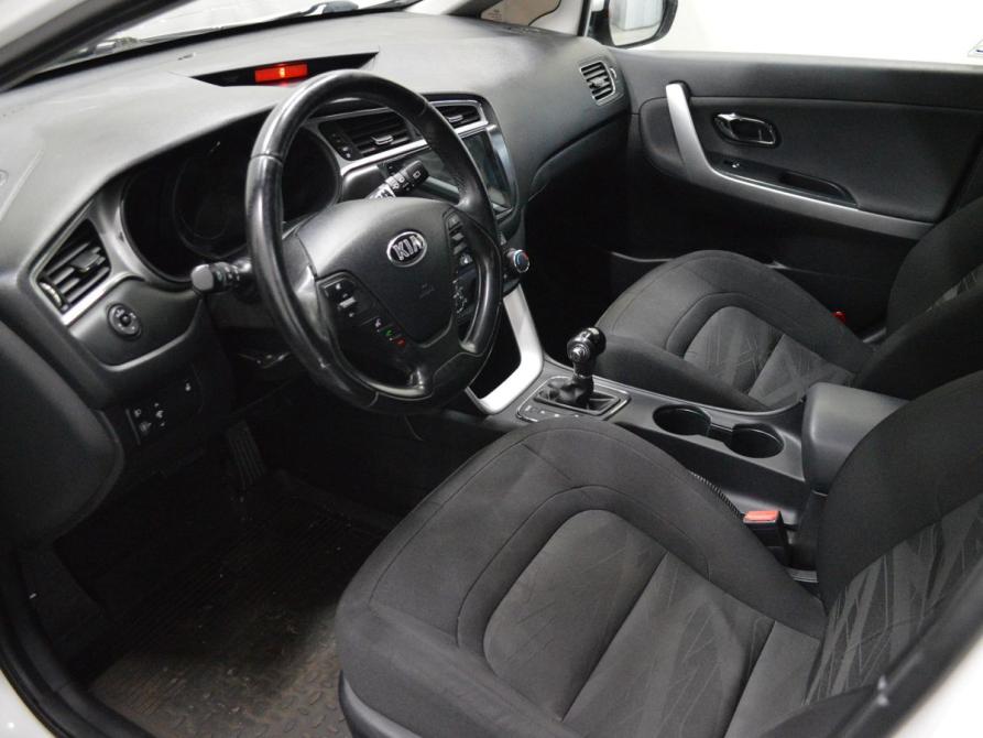 Kia Ceed II Рестайлинг Санкт-Петербург  - изображение 9