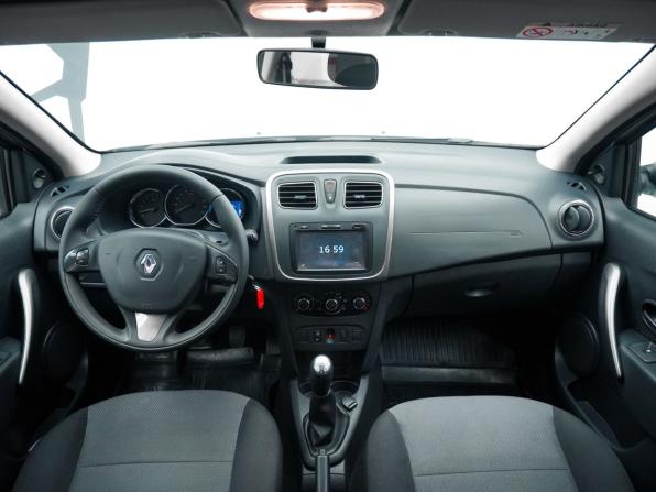 Renault Sandero II с пробегом 2016 года, цена 999 000 рублей, 84929 км, хэтчбек, Автокод Объявления