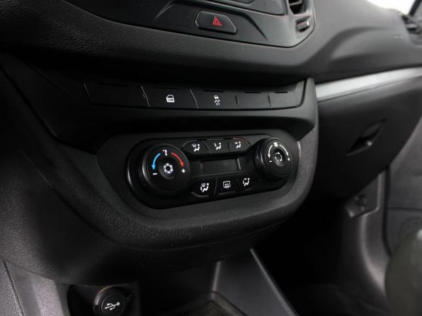 Lada (ВАЗ) Vesta I с пробегом 2018 года, цена 765 000 рублей, 203672 км, седан, Автокод Объявления
