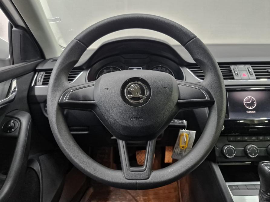 Skoda Octavia III (A7) Рестайлинг Москва  - изображение 21