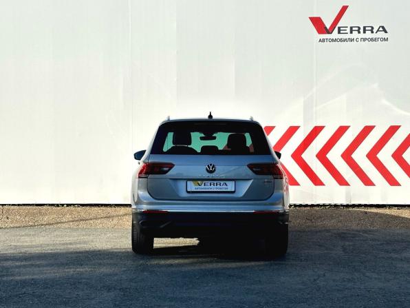 Volkswagen Tiguan II Рестайлинг с пробегом 2020 года, цена 3 620 000 рублей, 46063 км, внедорожник, Автокод Объявления