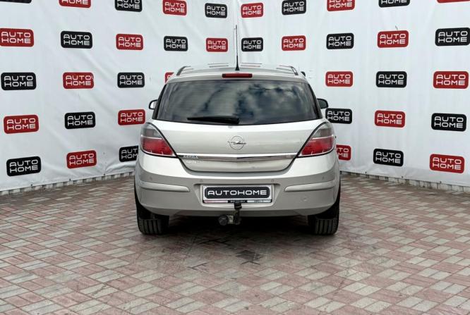 Opel Astra H Рестайлинг с пробегом 2008 года, цена 599 990 рублей, 87103 км, хэтчбек, Автокод Объявления