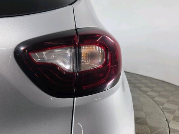Renault Kaptur I с пробегом 2018 года, цена 1 575 000 рублей, 84050 км, внедорожник, Автокод Объявления