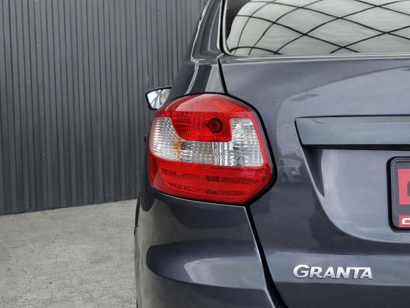 Lada (ВАЗ) Granta I Рестайлинг с пробегом 2022 года, цена 797 000 рублей, 37178 км, лифтбек, Автокод Объявления