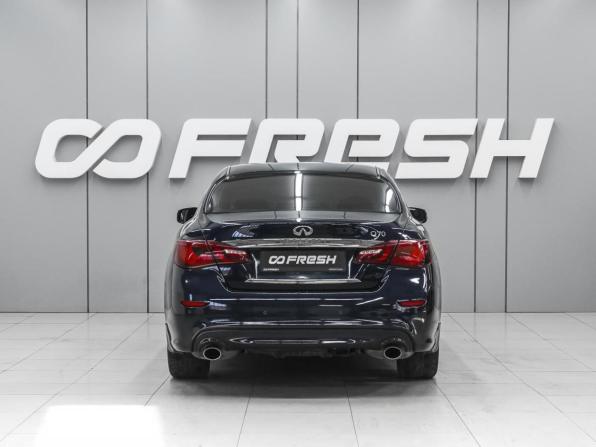 Infiniti Q70 I Рестайлинг с пробегом 2016 года, цена 2 189 000 рублей, 154861 км, седан, Автокод Объявления