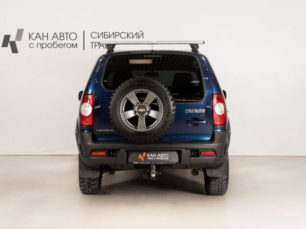 Chevrolet Niva I Рестайлинг с пробегом 2017 года, цена 770 000 рублей, 136148 км, внедорожник, Автокод Объявления