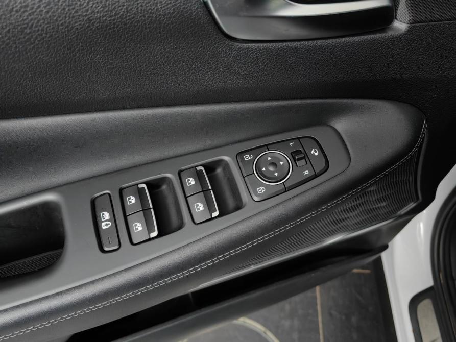 Hyundai Santa Fe IV Рестайлинг Москва  - изображение 21