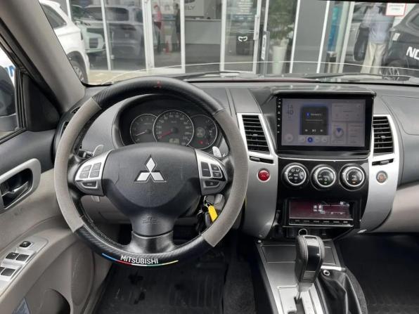 Mitsubishi Pajero Sport II с пробегом 2013 года, цена 1 320 000 рублей, 295327 км, внедорожник, Автокод Объявления
