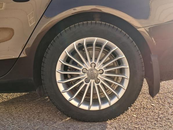 Audi A4 IV (B8) Рестайлинг с пробегом 2012 года, цена 1 250 000 рублей, 226871 км, седан, Автокод Объявления