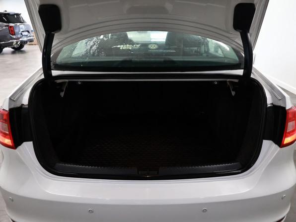 Volkswagen Jetta VI с пробегом 2012 года, цена 882 500 рублей, 142983 км, седан, Автокод Объявления