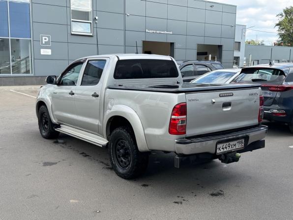 Toyota Hilux VII Рестайлинг с пробегом 2012 года, цена 1 649 000 рублей, 364000 км, offers.body_type.unknown, Автокод Объявления