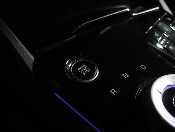 Kia Sportage V с пробегом 2021 года, цена 3 449 000 рублей, 63247 км, внедорожник, Автокод Объявления