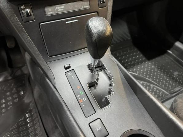 Toyota Avensis III с пробегом 2011 года, цена 997 000 рублей, 164000 км, седан, Автокод Объявления