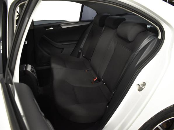 Volkswagen Jetta VI Рестайлинг с пробегом 2016 года, цена 1 048 100 рублей, 242962 км, седан, Автокод Объявления