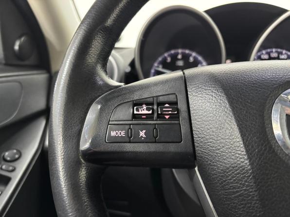 Mazda 3 II (BL) Рестайлинг с пробегом 2012 года, цена 890 000 рублей, 207374 км, хэтчбек, Автокод Объявления