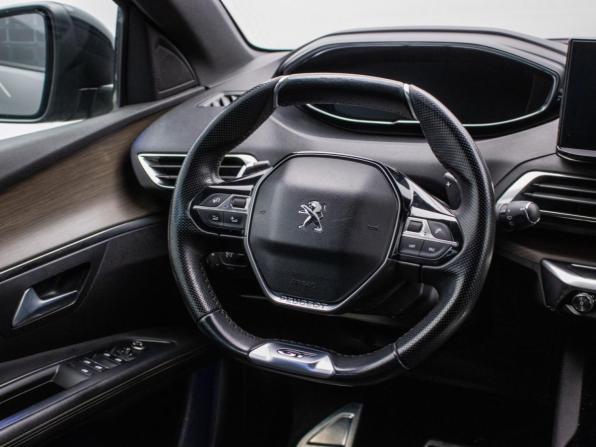 Peugeot 3008 II Рестайлинг с пробегом 2021 года, цена 2 295 000 рублей, 122656 км, внедорожник, Автокод Объявления