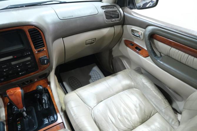 Lexus LX II Рестайлинг с пробегом 2002 года, цена 1 699 000 рублей, 60300 км, внедорожник, Автокод Объявления